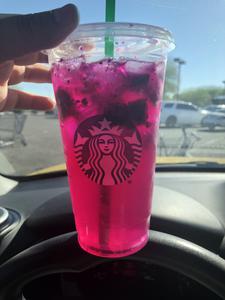Dragon Drink (Grande)