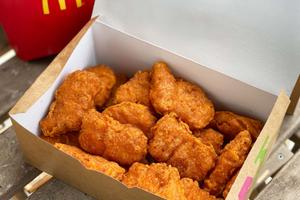 Chicken McNuggets (10 piece)