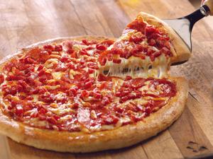 Pepperoni Pizza (Medium, 1 slice)