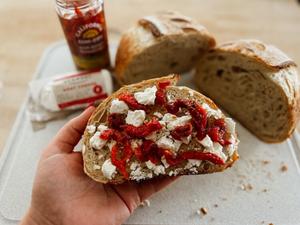 Sourdough Toast with Margarine (2 Slices)
