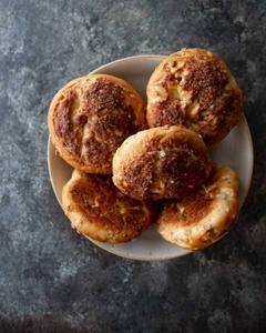 Cinnamon Crunch Bagel