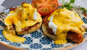 Classic Benedict (Ham)