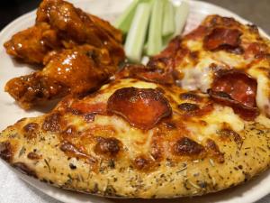 Hot Wings (8 piece)