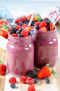 Mixed Berry Smoothie (16 oz)