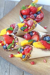 Dipped Cone (Medium)