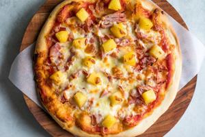 Hawaiian Pizza (1 Slice, Large)