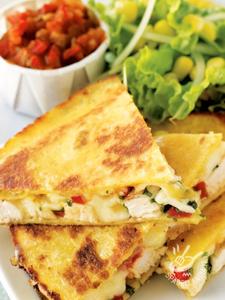 Quesadilla with Cajun Chicken