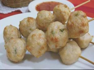Chicken Balls (4 Pieces)