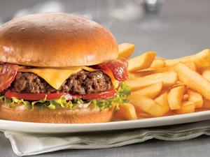 Classic Cheeseburger