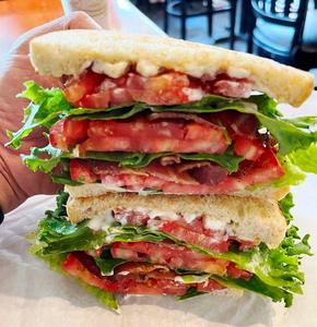 Classic BLT