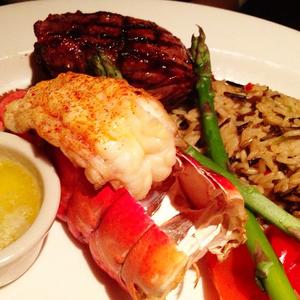 Sirloin & Lobster (8 oz)