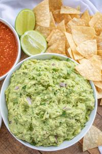 Chips & Guacamole