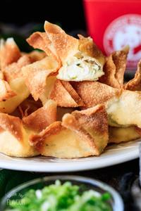 Cream Cheese Rangoon (3)