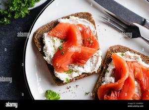 Toast with Cream Cheese (Rye Bread)
