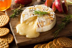 Brie and Crackers