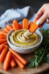Baby Carrots with Hummus