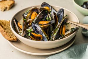 Steamed Mussels (3 oz Meat)