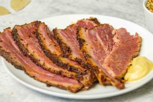 Pastrami (2 Slices)