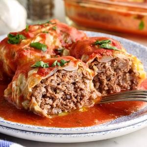 Cabbage Roll with Beef and Rice (1 Roll)