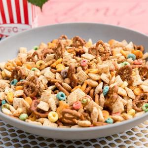 Cereal Snack Mix (1/2 Cup)