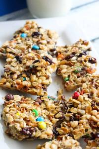 Crunchy Granola Bars (2 Bars)