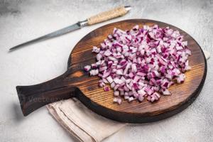 Onion, Raw, Chopped (1/4 Cup)