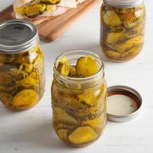 Bread and Butter Pickles (4 Slices)