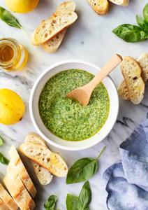 Pesto (1 Tbsp)