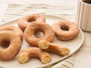 Plain Cake Doughnut