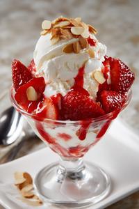 Strawberry Sundae